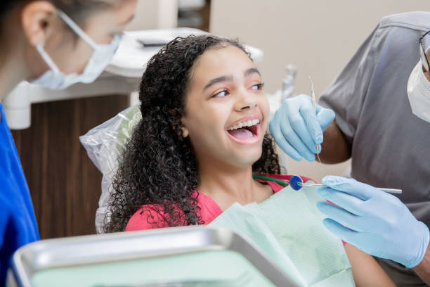 Best Emergency Tooth Extraction in Bethalto, IL